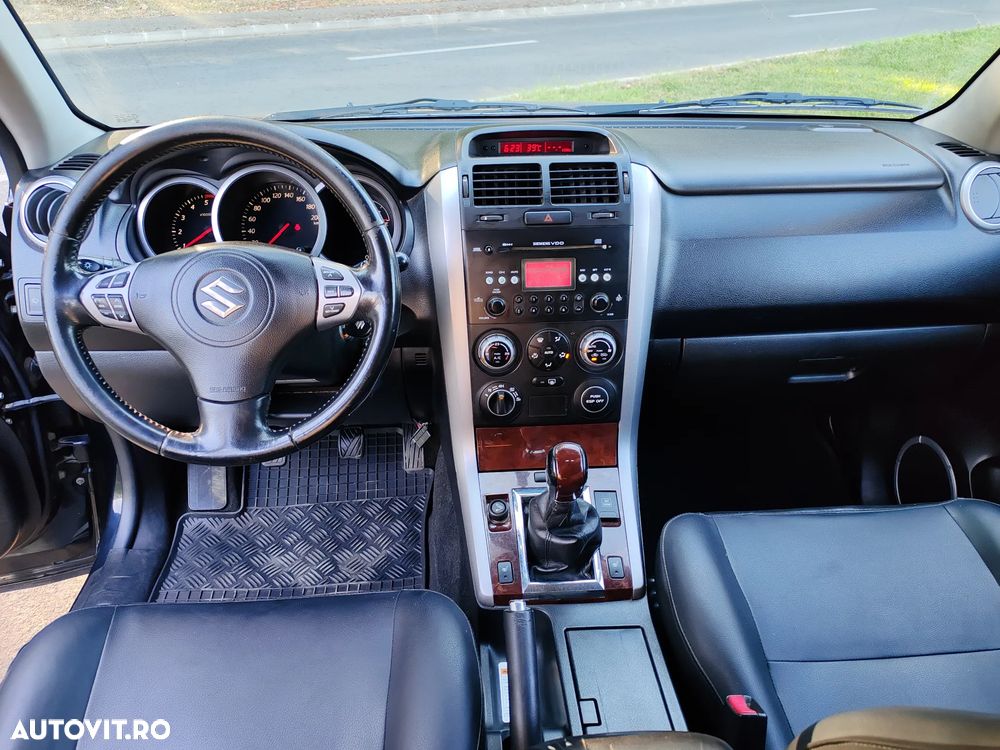 Suzuki Grand Vitara 1.9 DDIS Navi - 9