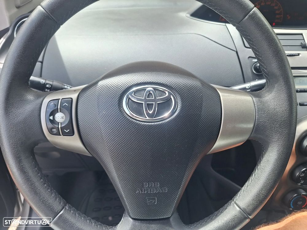 Toyota Yaris 1.0 VVT-i Comfort - 13