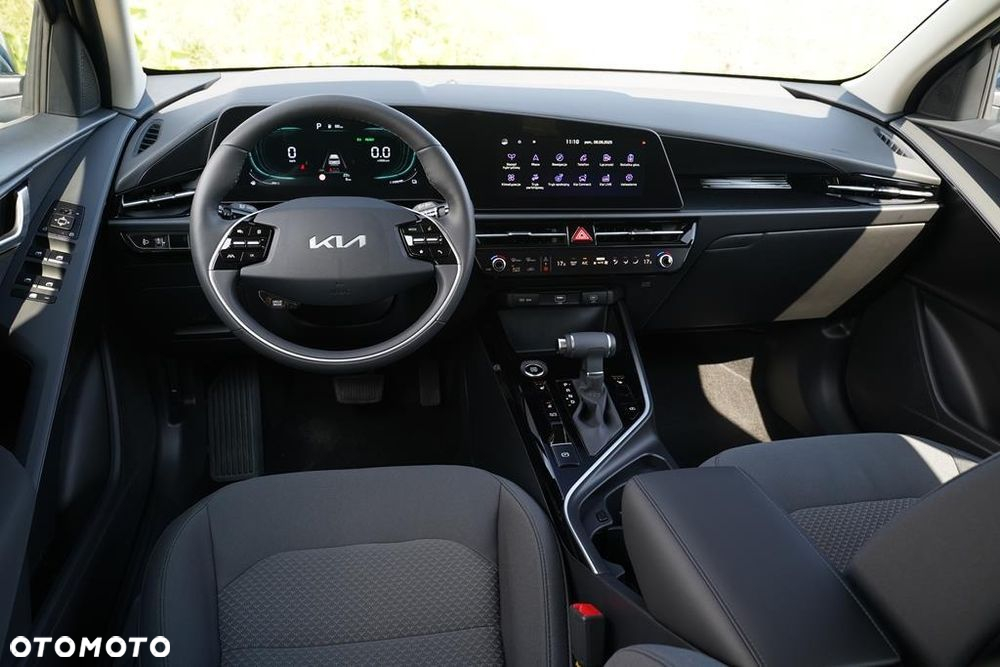 Kia Niro 1.6 GDI Hybrid M - 25