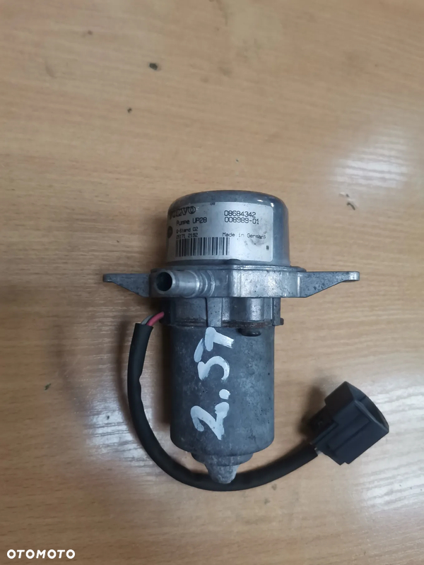 Pompa vacuum Volvo S40 V50 C30 C70 08684342