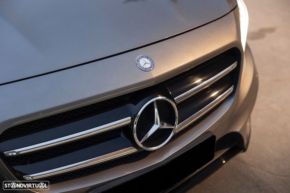 Mercedes-Benz GLA 220 d 4Matic 7G-DCT AMG Line - 20