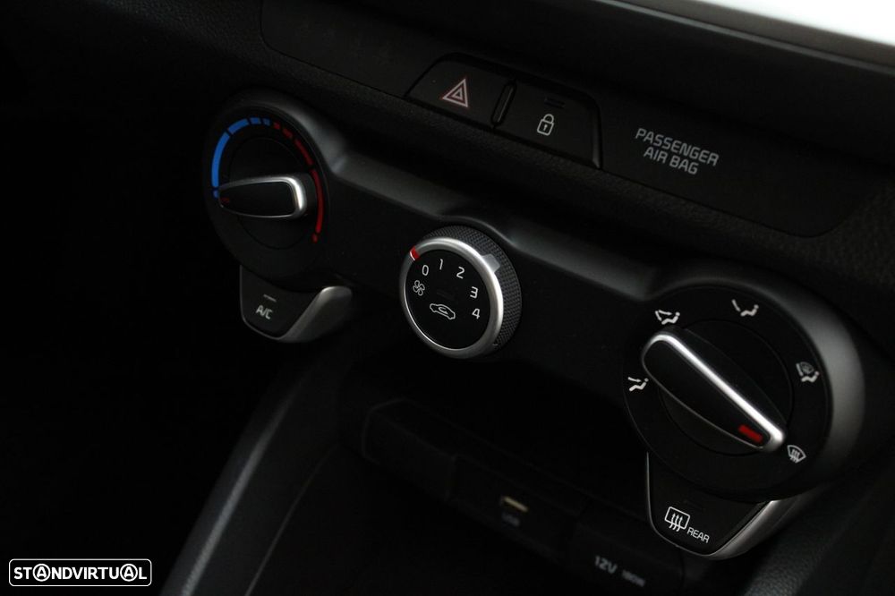 Kia Stonic 1.2 Dynamic - 13