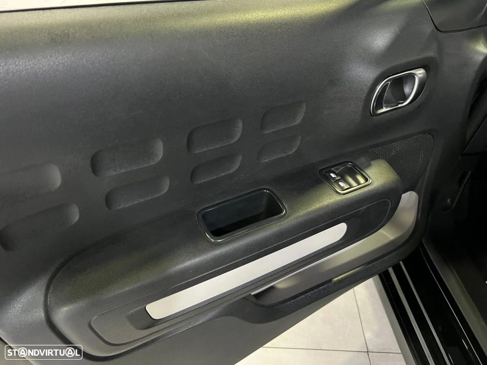 Citroën C3 1.2 PureTech C-Series - 24