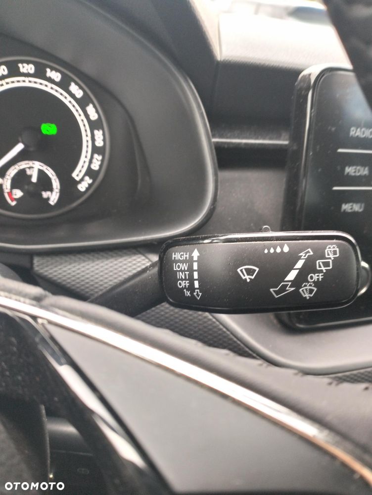 Skoda Kamiq 1.5 TSI Ambition DSG - 14