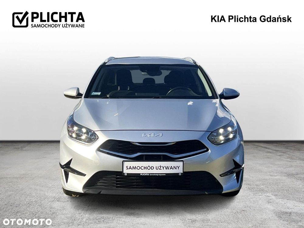 Kia Ceed - 8