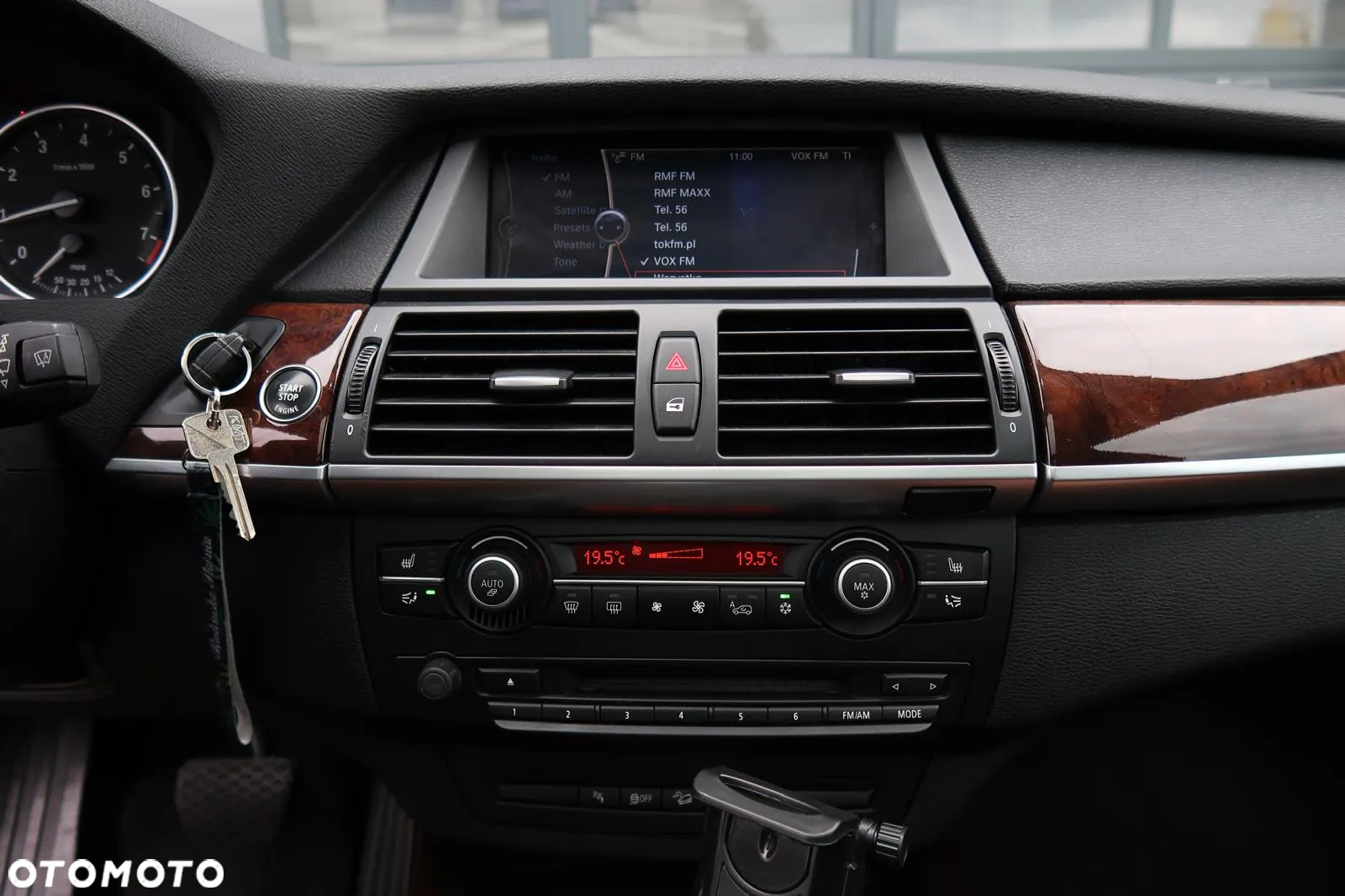 BMW X5 3.0si xDrive - 18