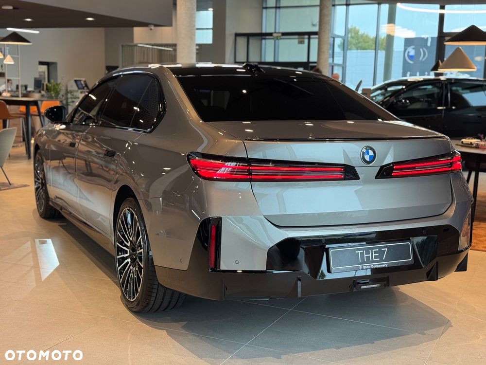 BMW Seria 7 740 xDrive mHEV sport - 5