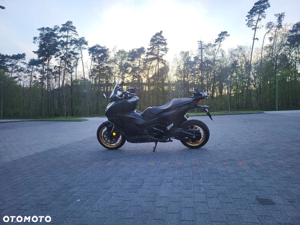 Honda NSS - 7