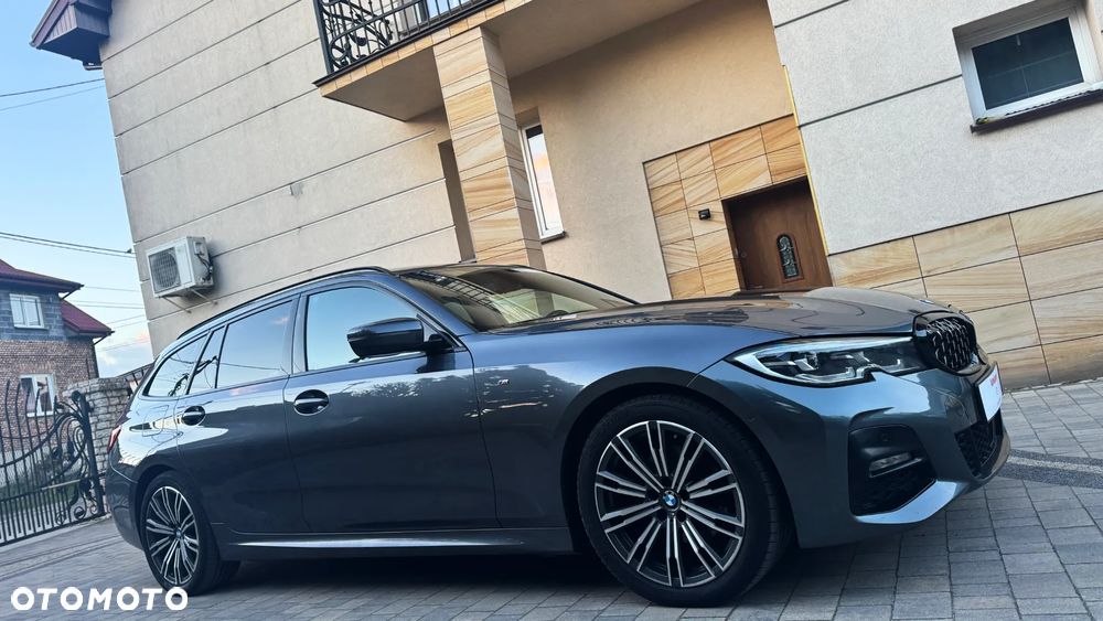BMW Seria 3 320d M Sport Shadow sport - 11