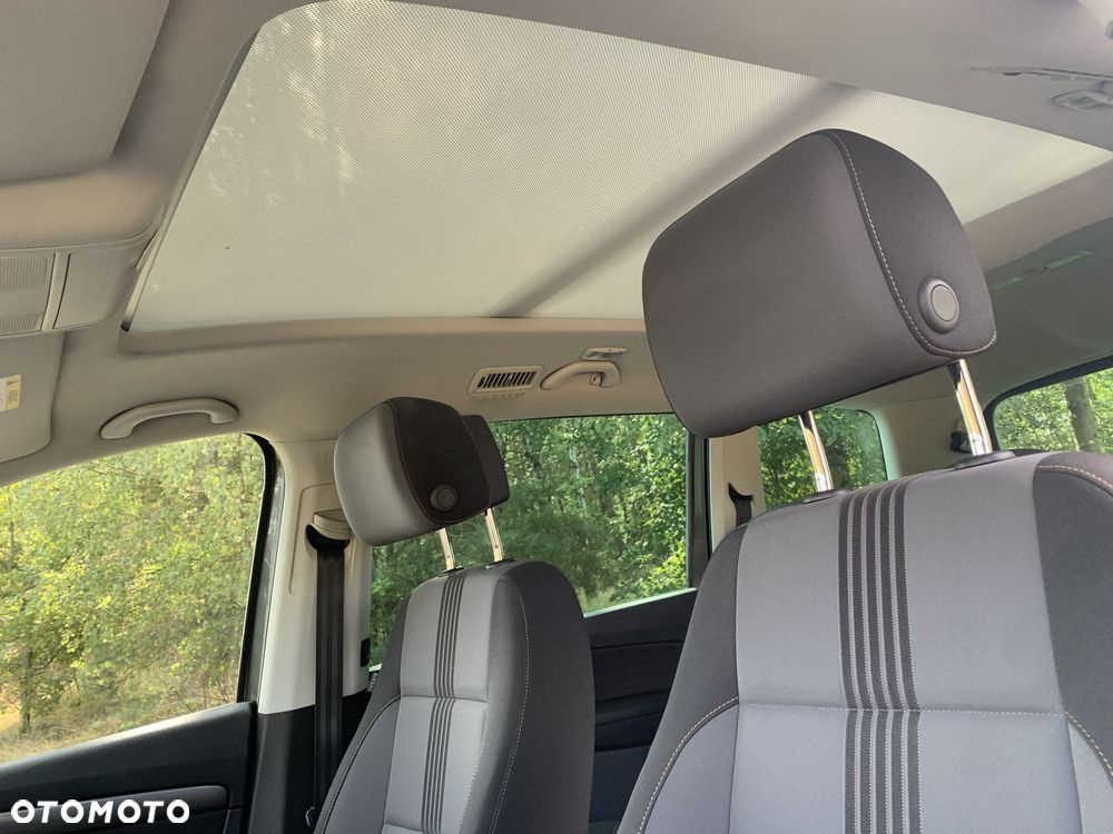 Volkswagen Sharan - 14