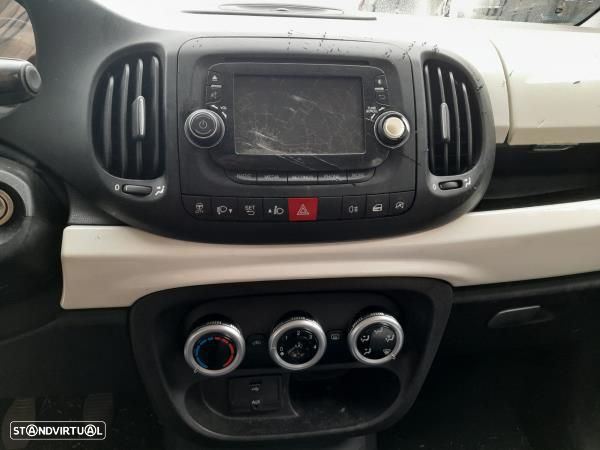 Para peças FIAT 500L (351_, 352_) - 11