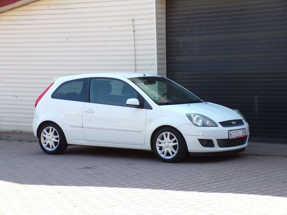 Ford Fiesta - 4