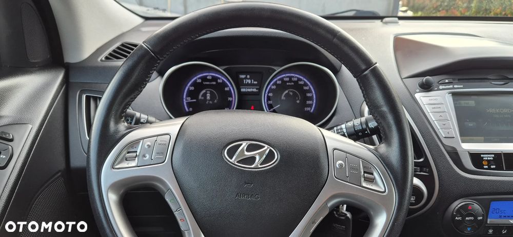 Hyundai ix35 - 16