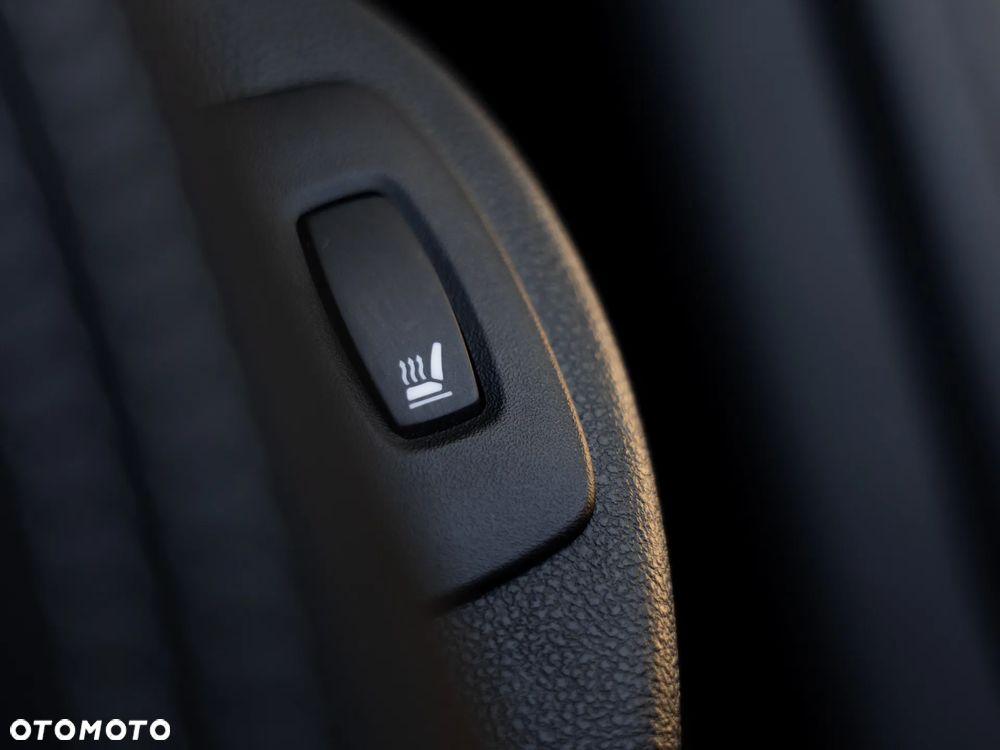 Renault Clio - 11