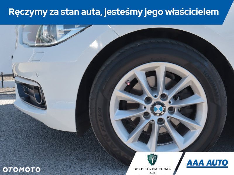 BMW Seria 1 - 17