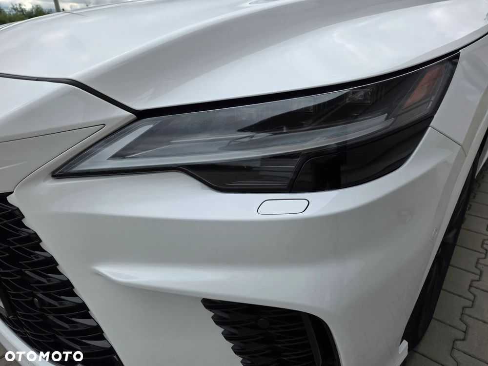 Lexus RX - 15