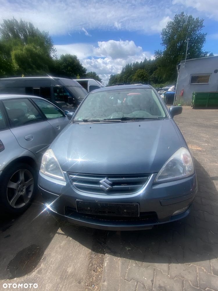 Suzuki Liana na części - 1