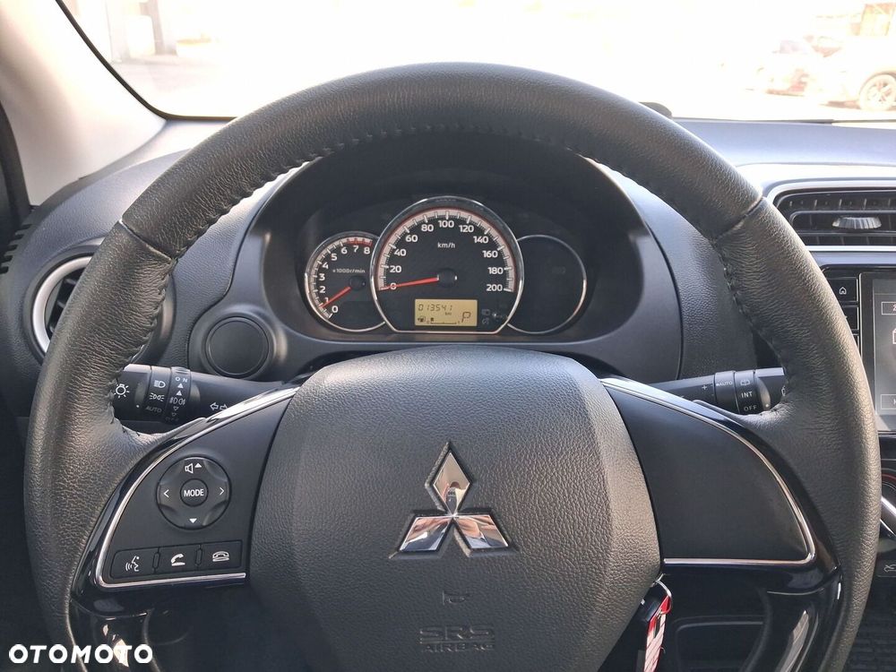 Mitsubishi Space Star - 18