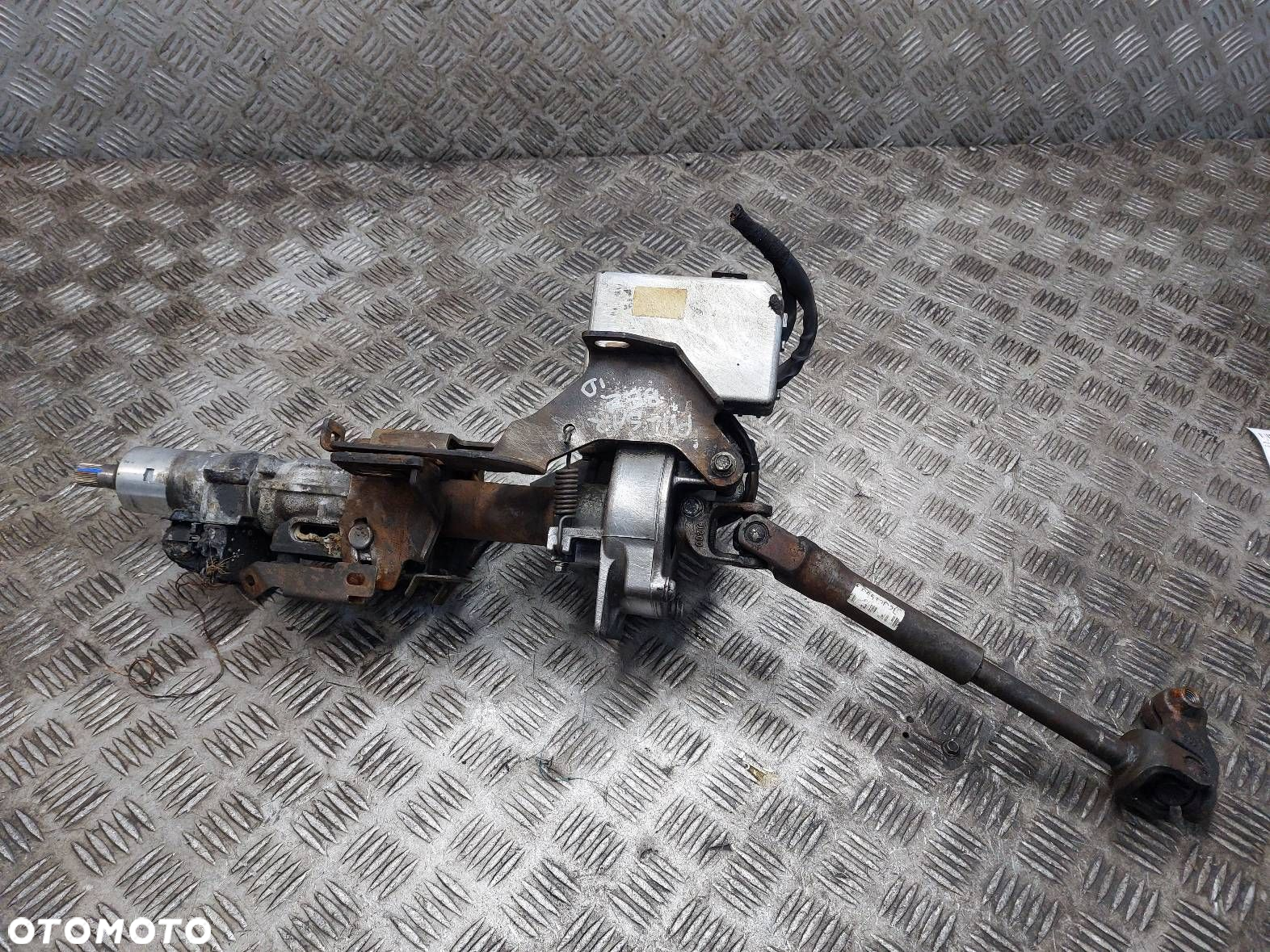 WSPOMAGANIE ELEKTRYCZNE NISSAN PULSAR C13 - 2