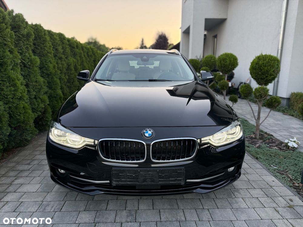 BMW Seria 3 320d xDrive Sport Line sport - 1