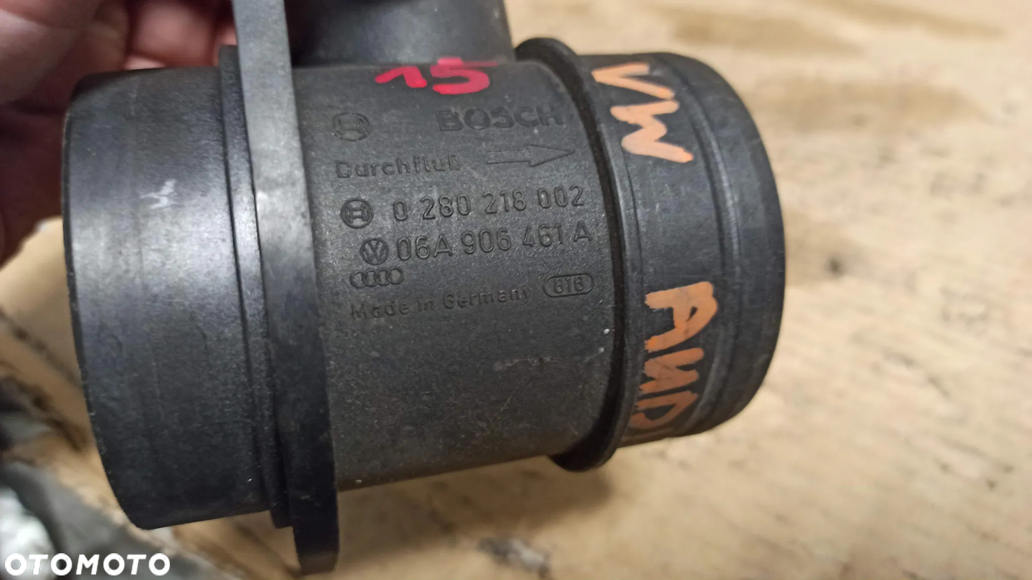 # PRZEPŁYWOMIERZ VW AUDI 2.0 nr 06A906461A - 4
