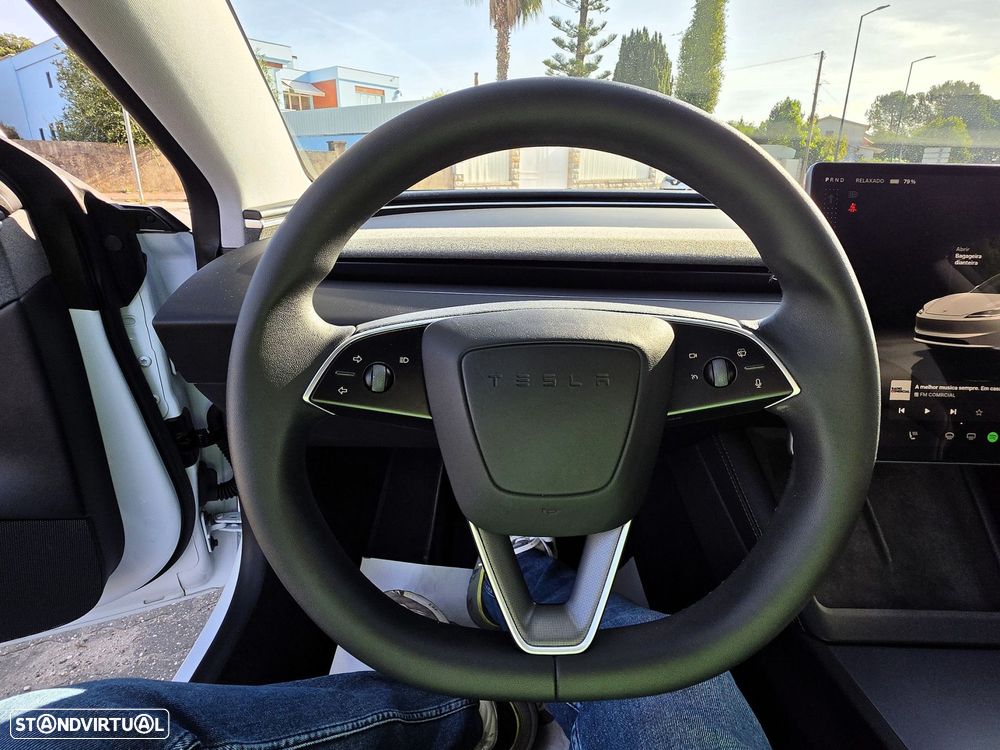 Tesla Model 3 Standard Range Plus RWD - 18