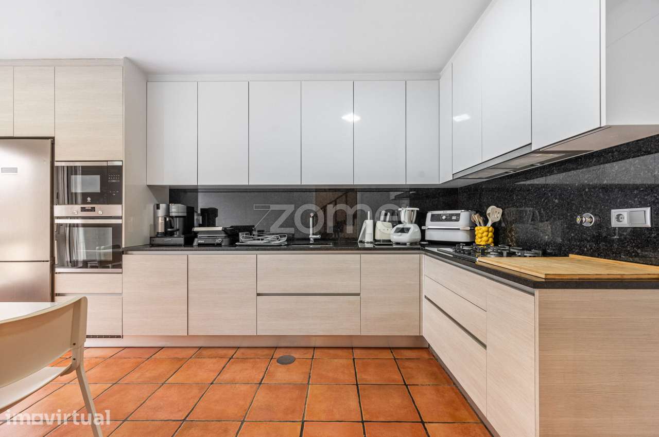 Moradia T3 - Garagem e Jardim - Grande imagem: 4/25