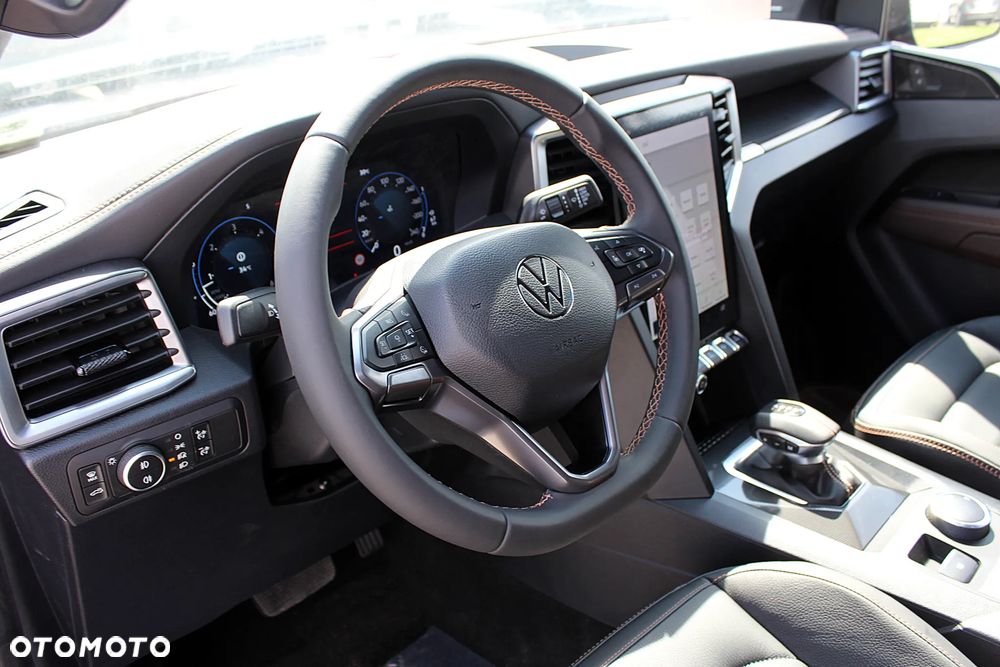 Volkswagen Amarok - 9
