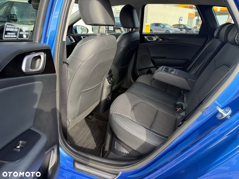 Kia Ceed 1.6 GDI PHEV Business Line DCT - 23