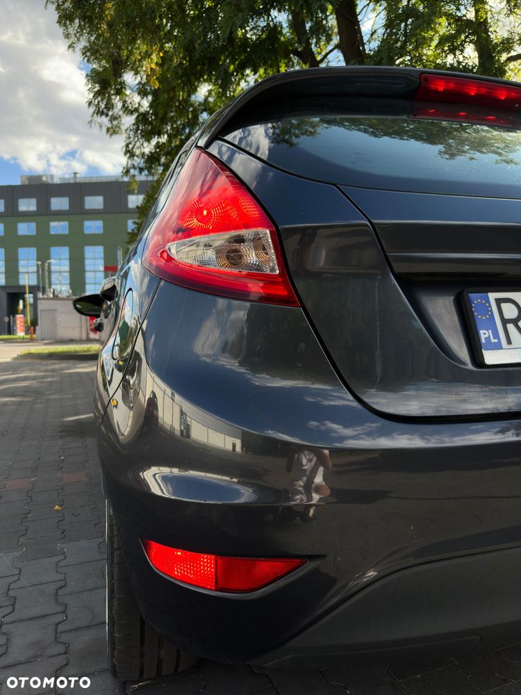 Ford Fiesta - 27