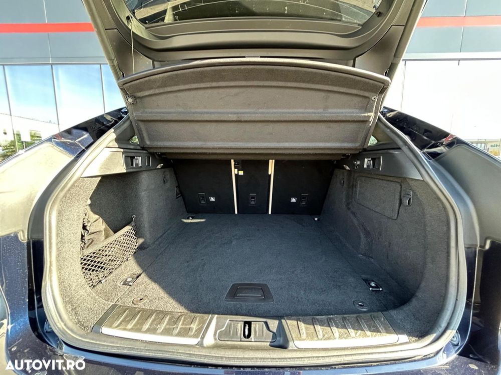 Jaguar F-Pace 20d AWD Aut. Prestige - 27