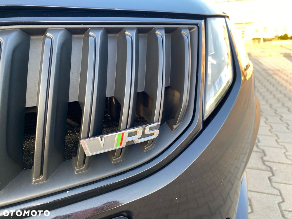 Skoda Octavia 2.0 TSI RS DSG - 6
