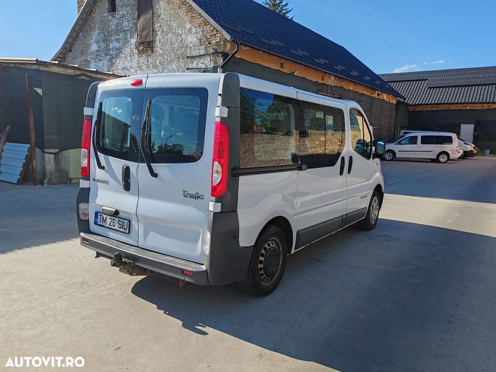 Renault Trafic - 6