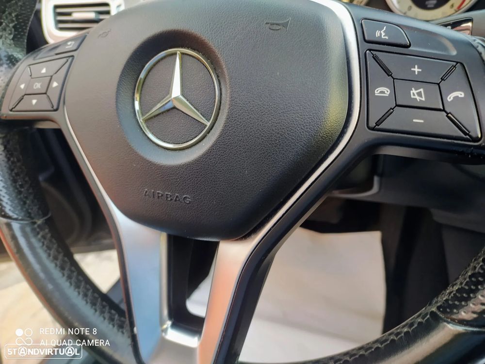 Mercedes-Benz E 300 Bluetec Hybrid Avantgarde - 17