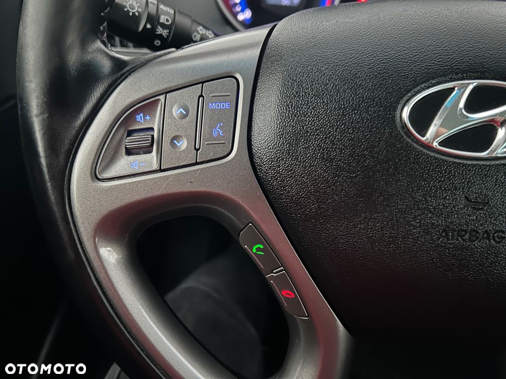 Hyundai ix35 1.7 CRDi 2WD blue Finale - 38