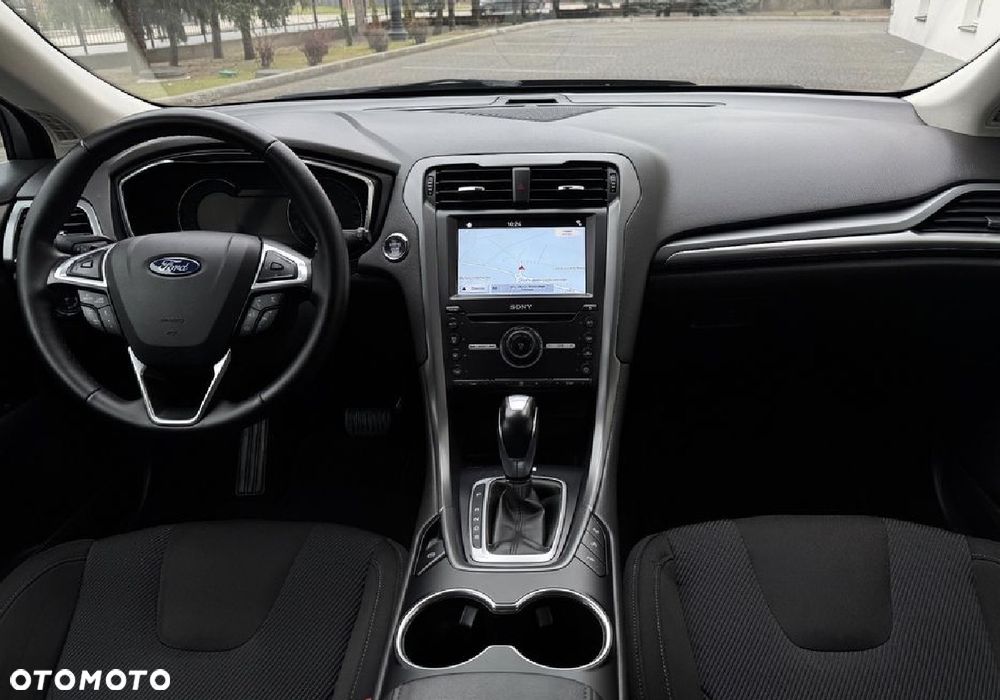 Ford Mondeo 2.0 EcoBlue Titanium - 23