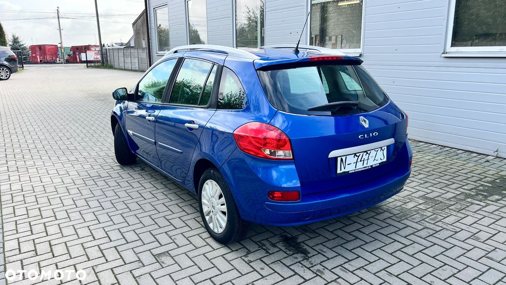 Renault Clio 1.2 16V 75 Collection - 27
