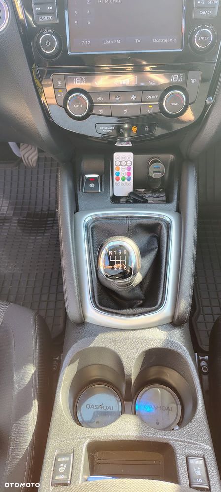 Nissan Qashqai 1.6 DIG-T Tekna - 11