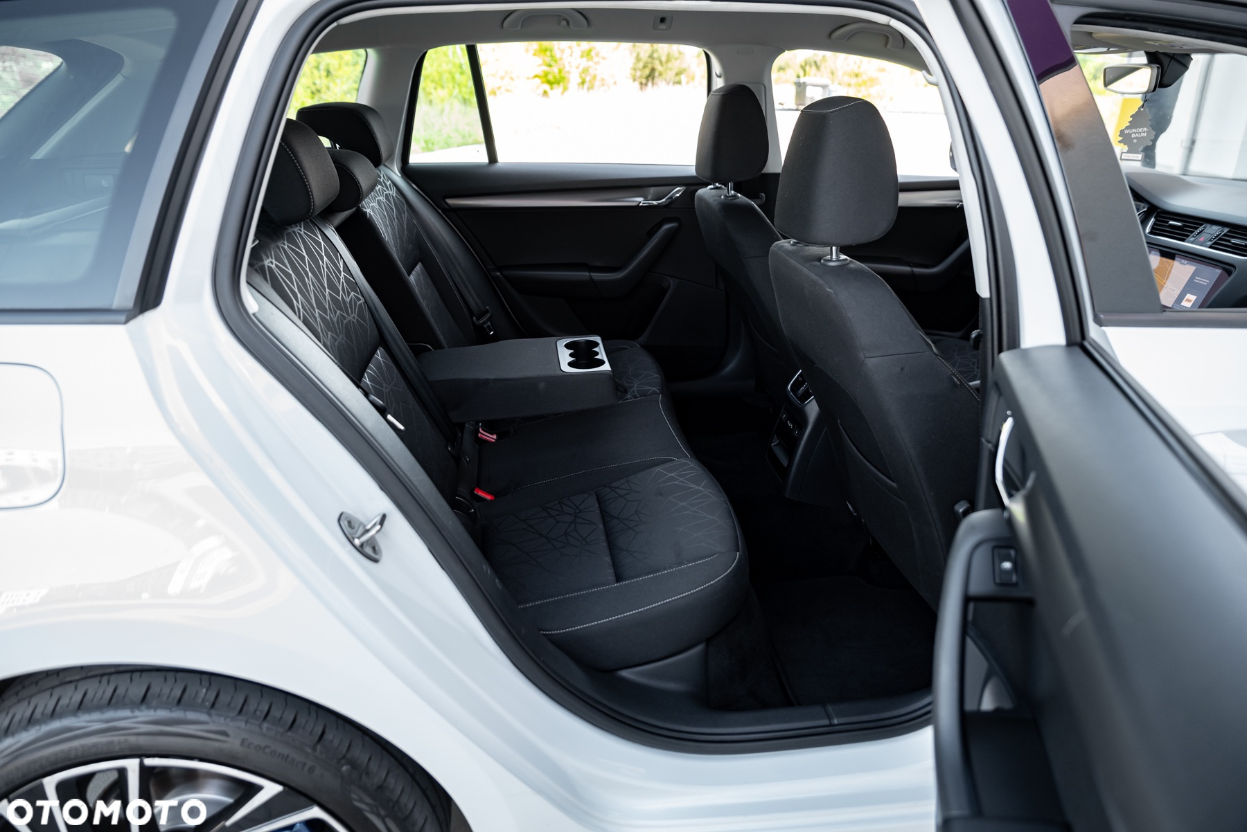 Skoda Octavia 2.0 TSI 4x4 Style DSG - 7