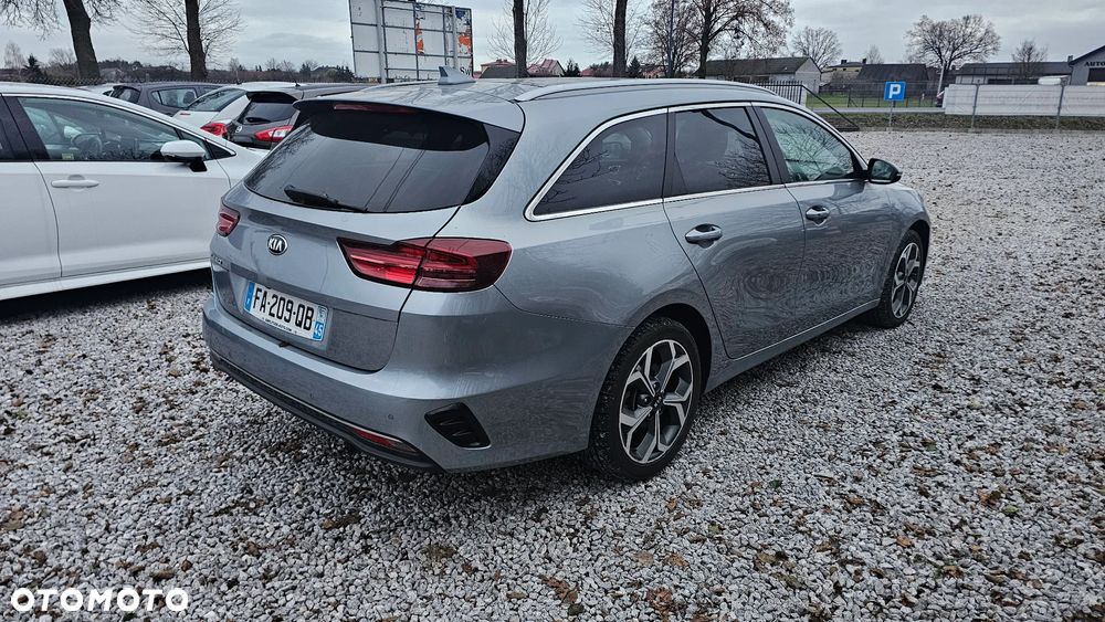 Kia Ceed SW 1.6 CRDi Spirit - 6