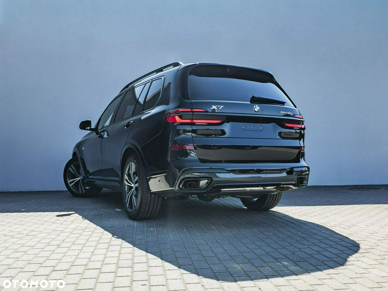 BMW X7 - 7