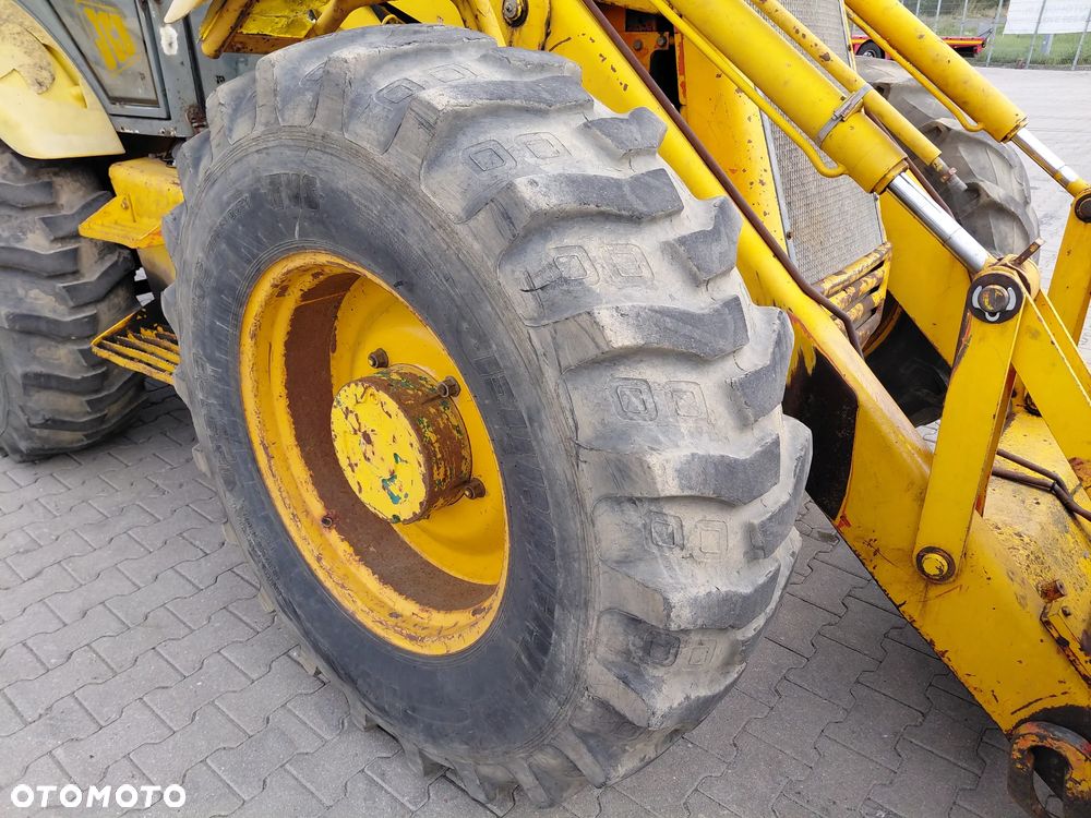 JCB 4 CX - 19