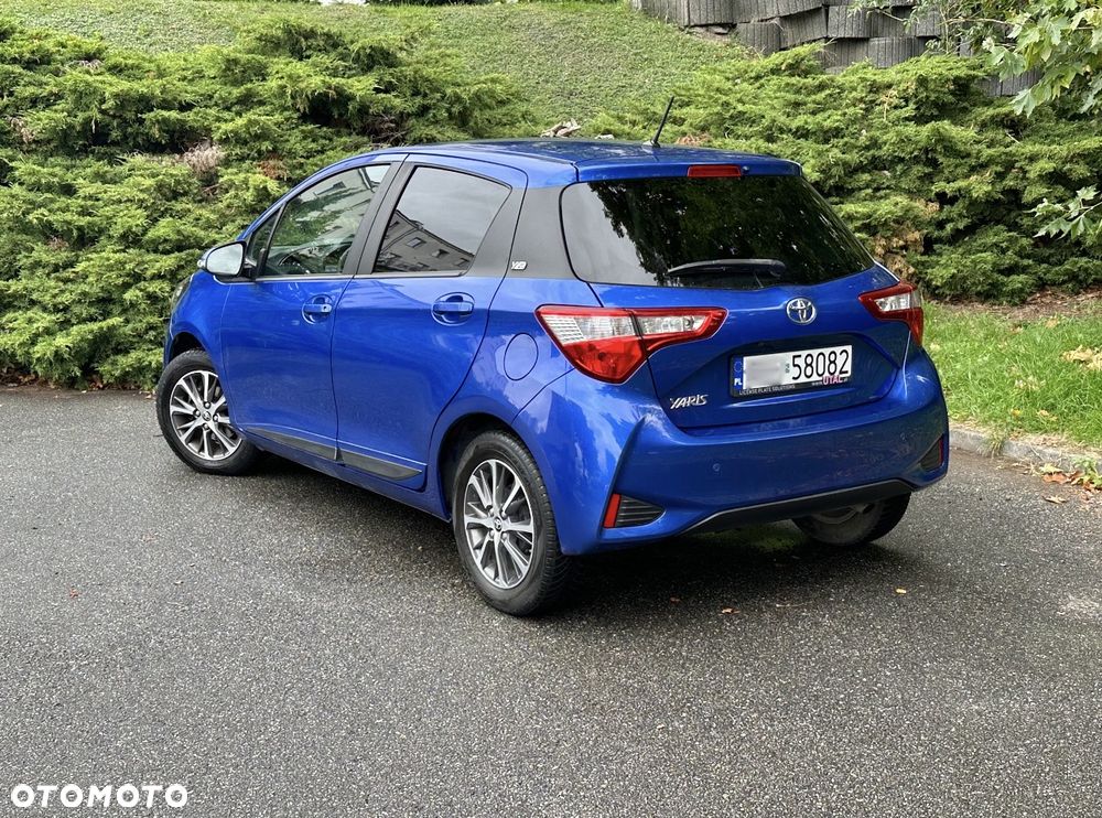 Toyota Yaris - 4