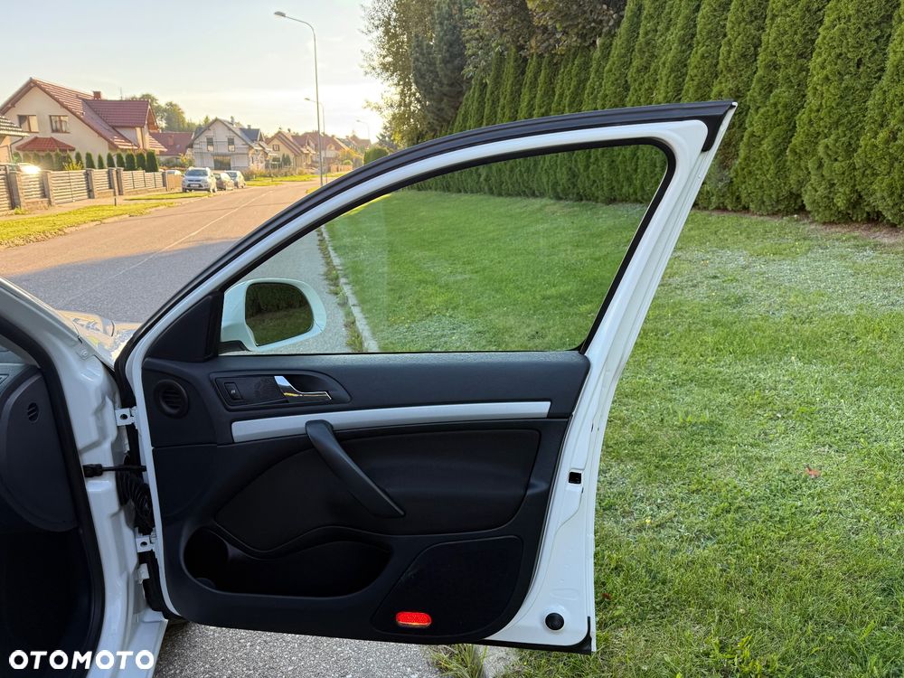Skoda Octavia - 12