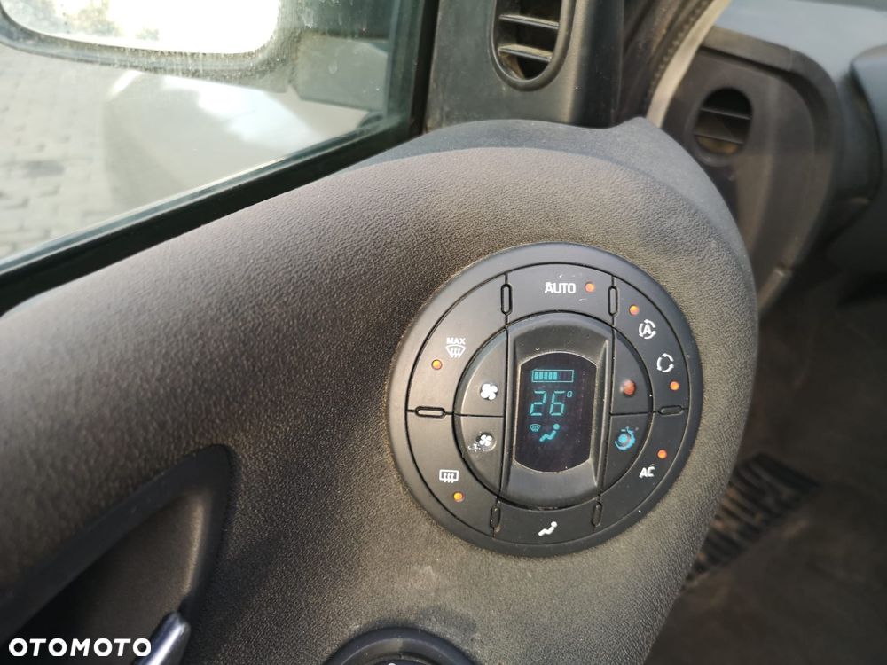 Renault Espace 2.0 dCi FAP Tech Run - 4