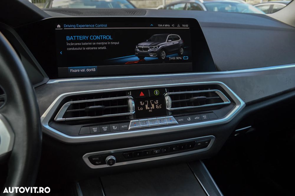 BMW X5 xDrive45e xLine - 11