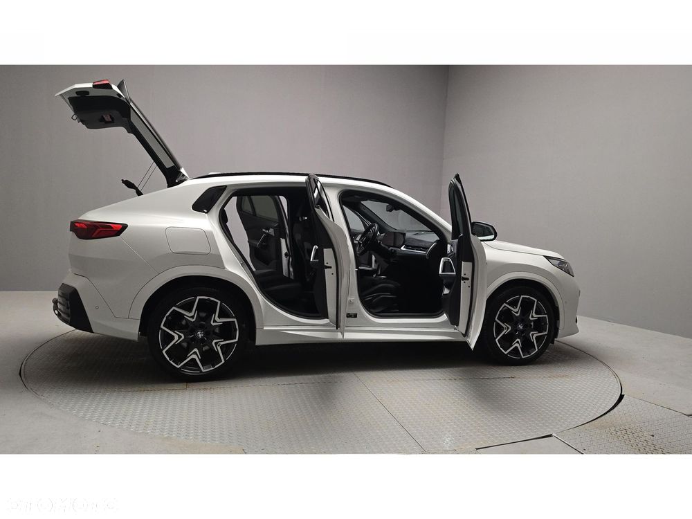 BMW X2 - 13
