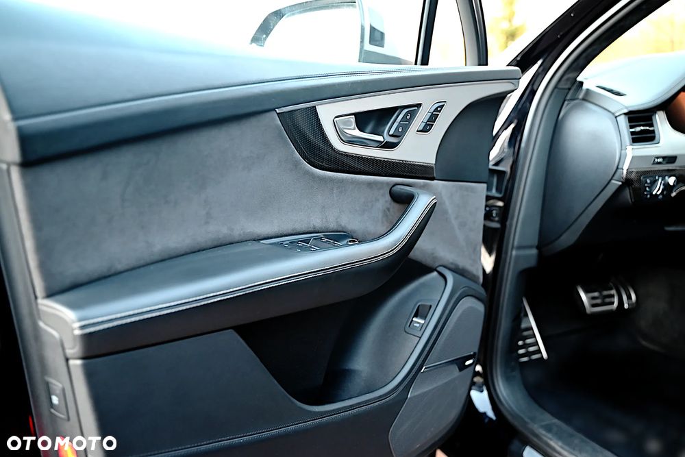 Audi SQ7 - 23