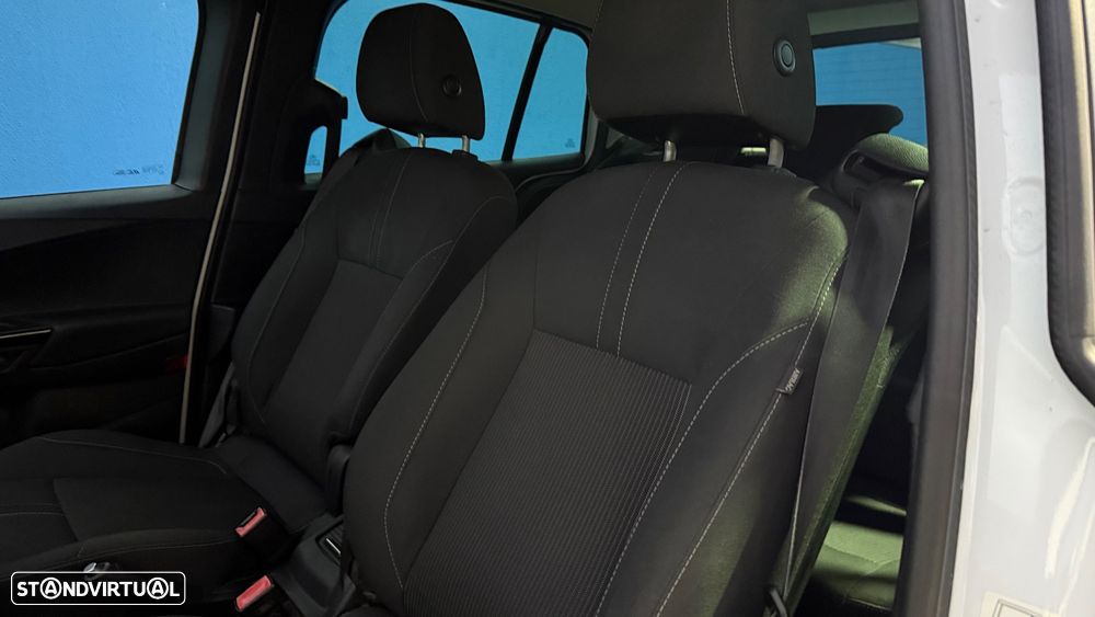 Ford B-Max 1.0 EcoBoost Titanium - 4