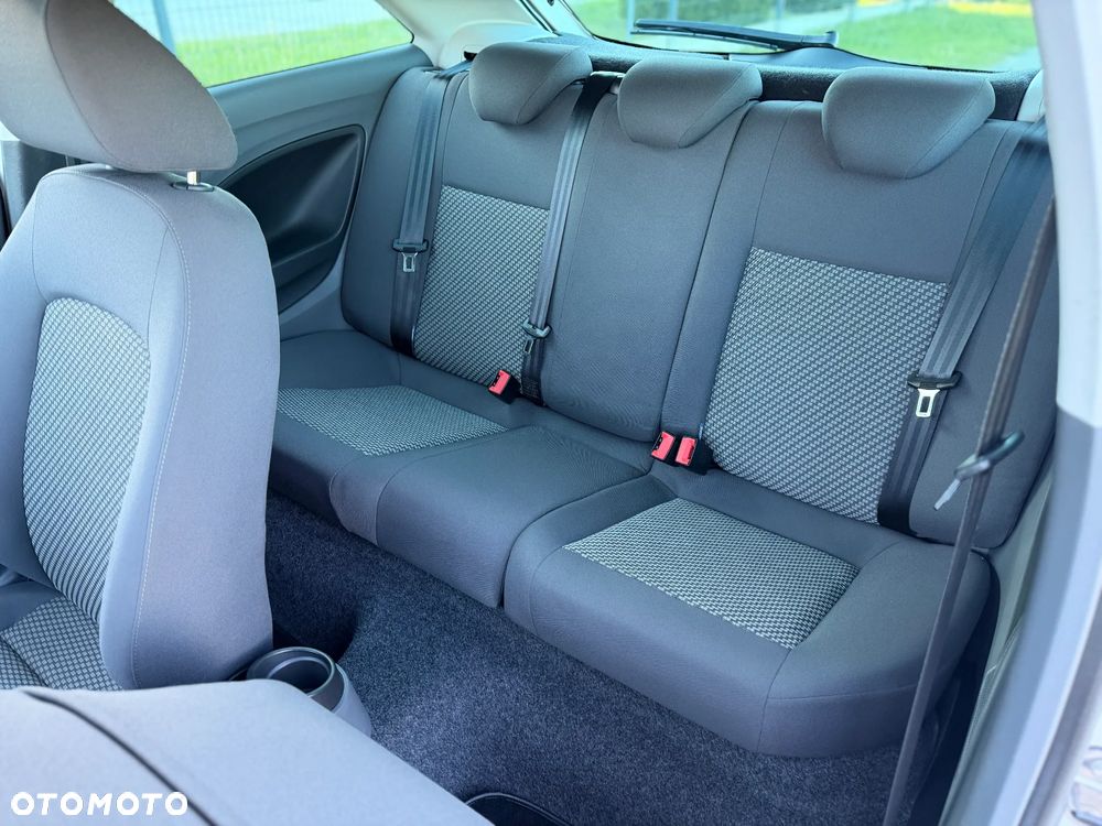 Seat Ibiza SC 1.4 16V Sport - 39